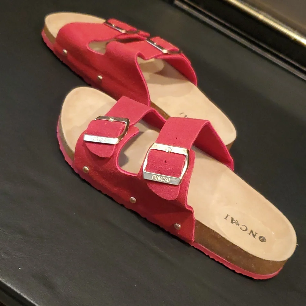 Oncai Sandals - Picture 4 of 9
